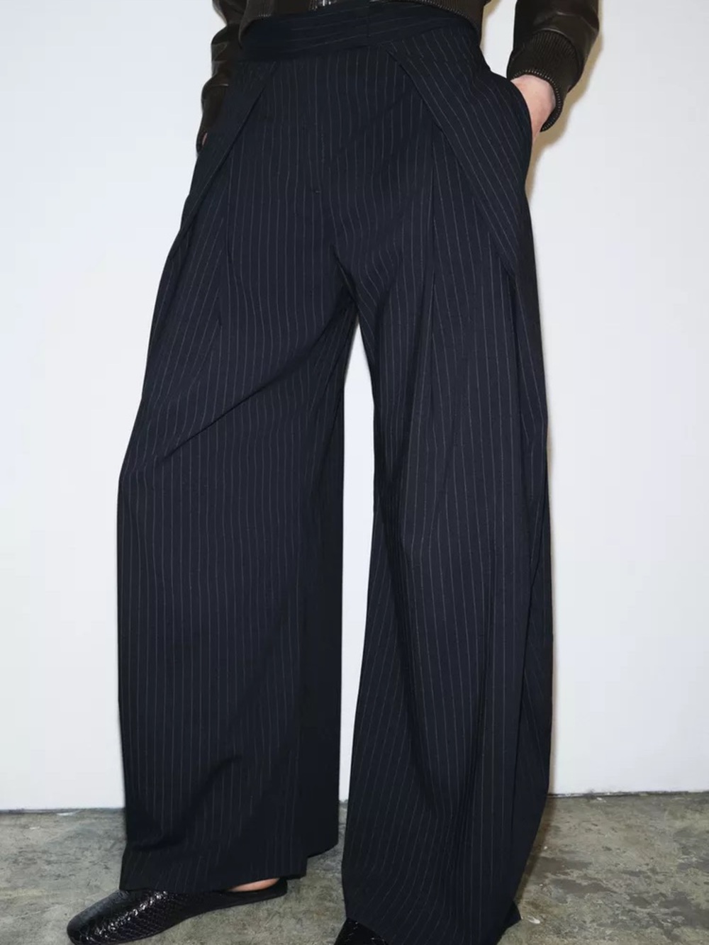 Zara ZW Collection Wide Leg Trousers with Darts